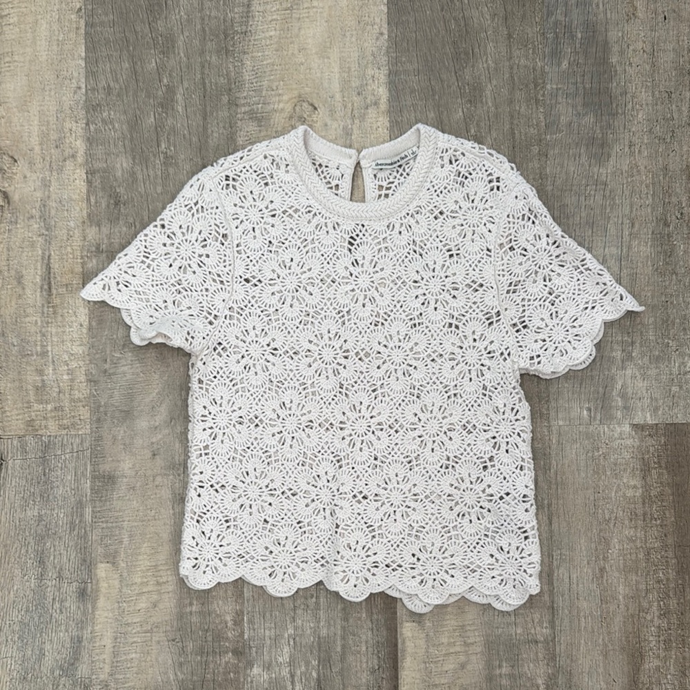 Abercrombie & Fitch White Lace Top
